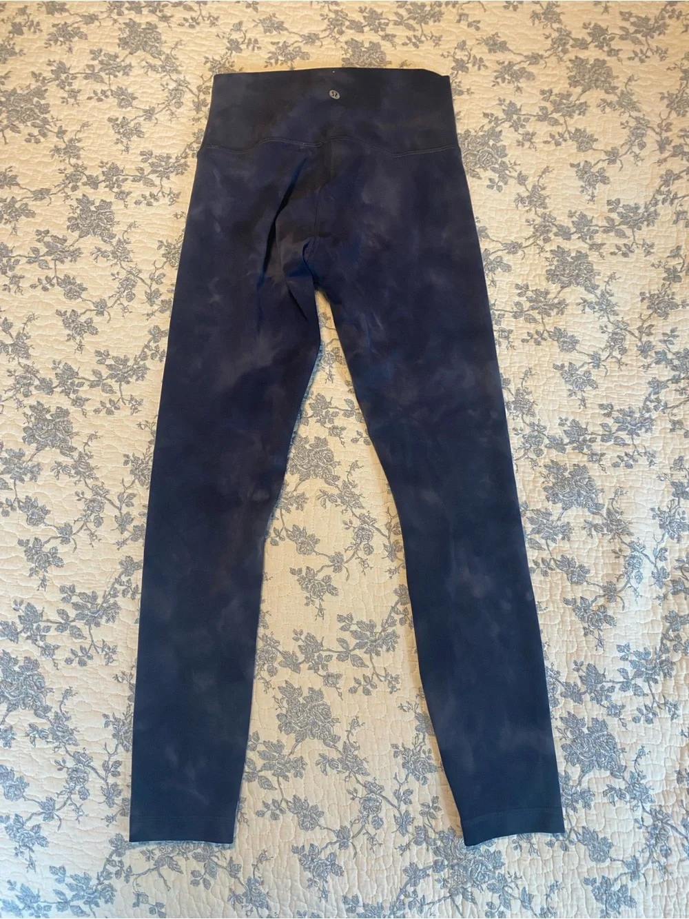 Lululemon Wunder Train High-Rise Tight 25” Blue Diamond Dye Size 6